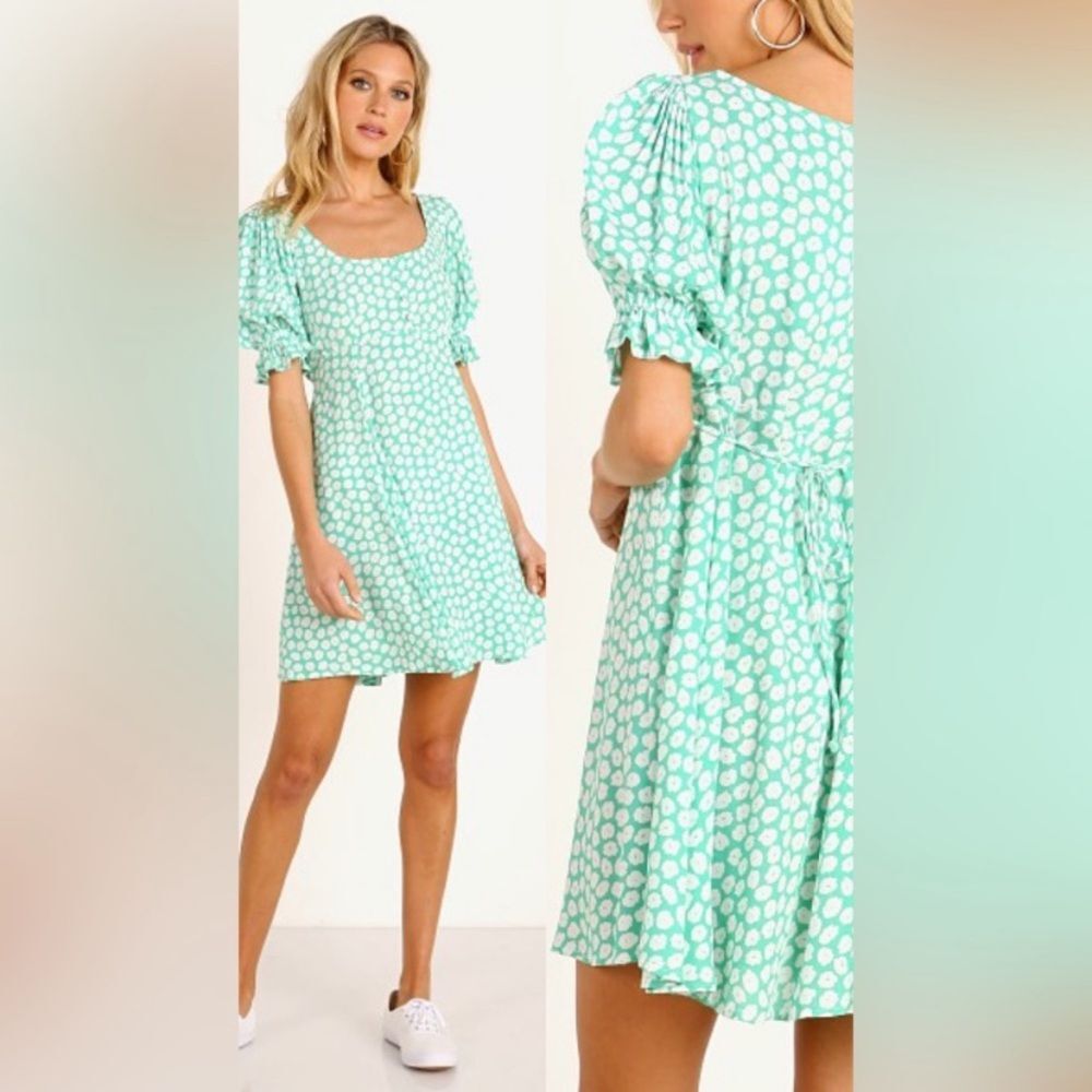 Faithfull the Brand La Barben Mini Dress Cora Floral
green Sz M babydoll rayon - Picture 13 of 13